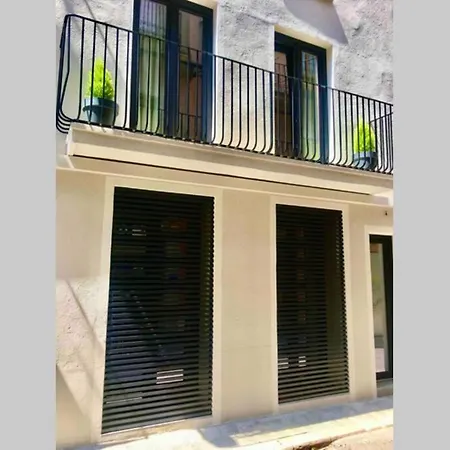 Loft De Diseno Con Balcon