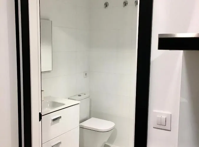 Appartamento Loft De Diseno Con Balcon Figueres (Girona)